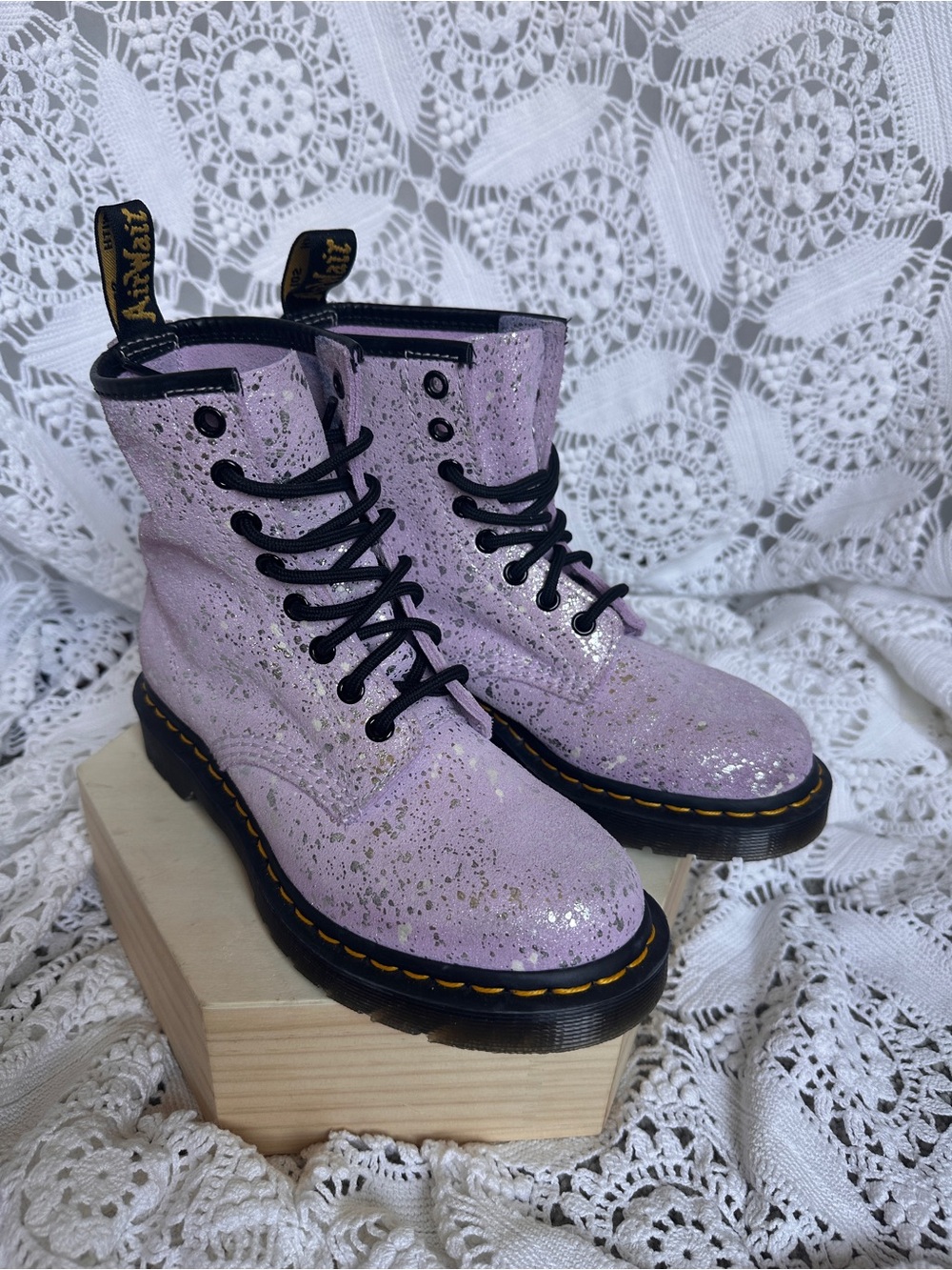 Dr. Martens 1460 Suede Lace Up Boots Lilac Metallic Paint Splatter Women's Sz 6